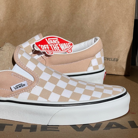 Classic Slip-On Vans - Picture 3 of 11